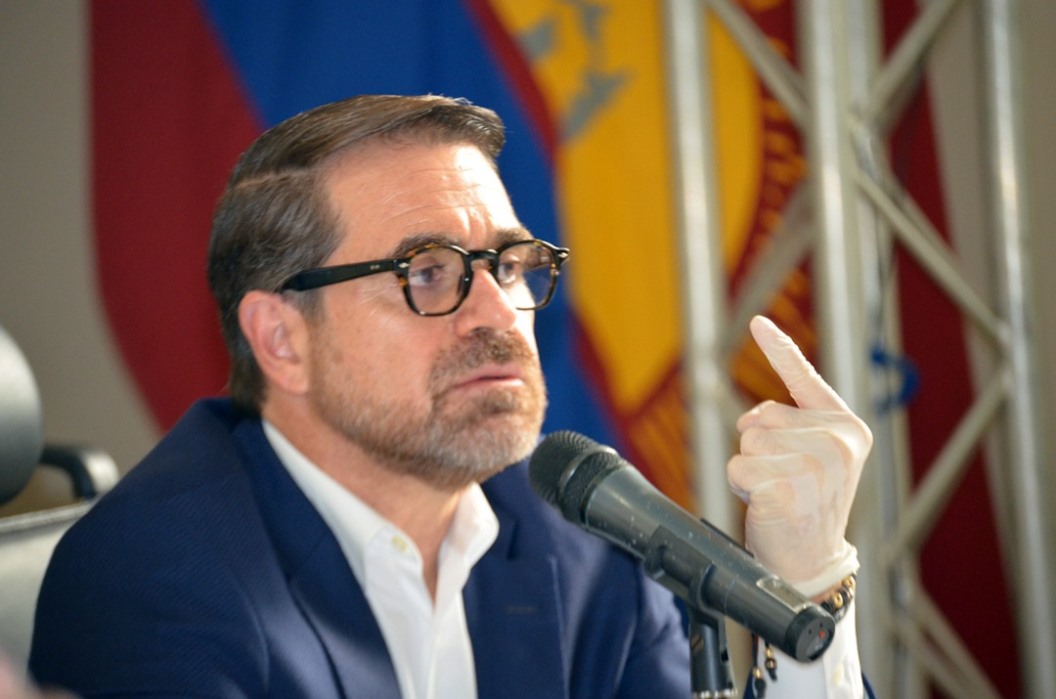 rafael-lacava-no-hubo-ni-habra-expropiaciones--de-estaciones-de-servicios-en-carabobo-54321