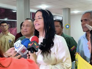 C2 Xiomara Luna Autoridad Única de Educación del estado Carabobo