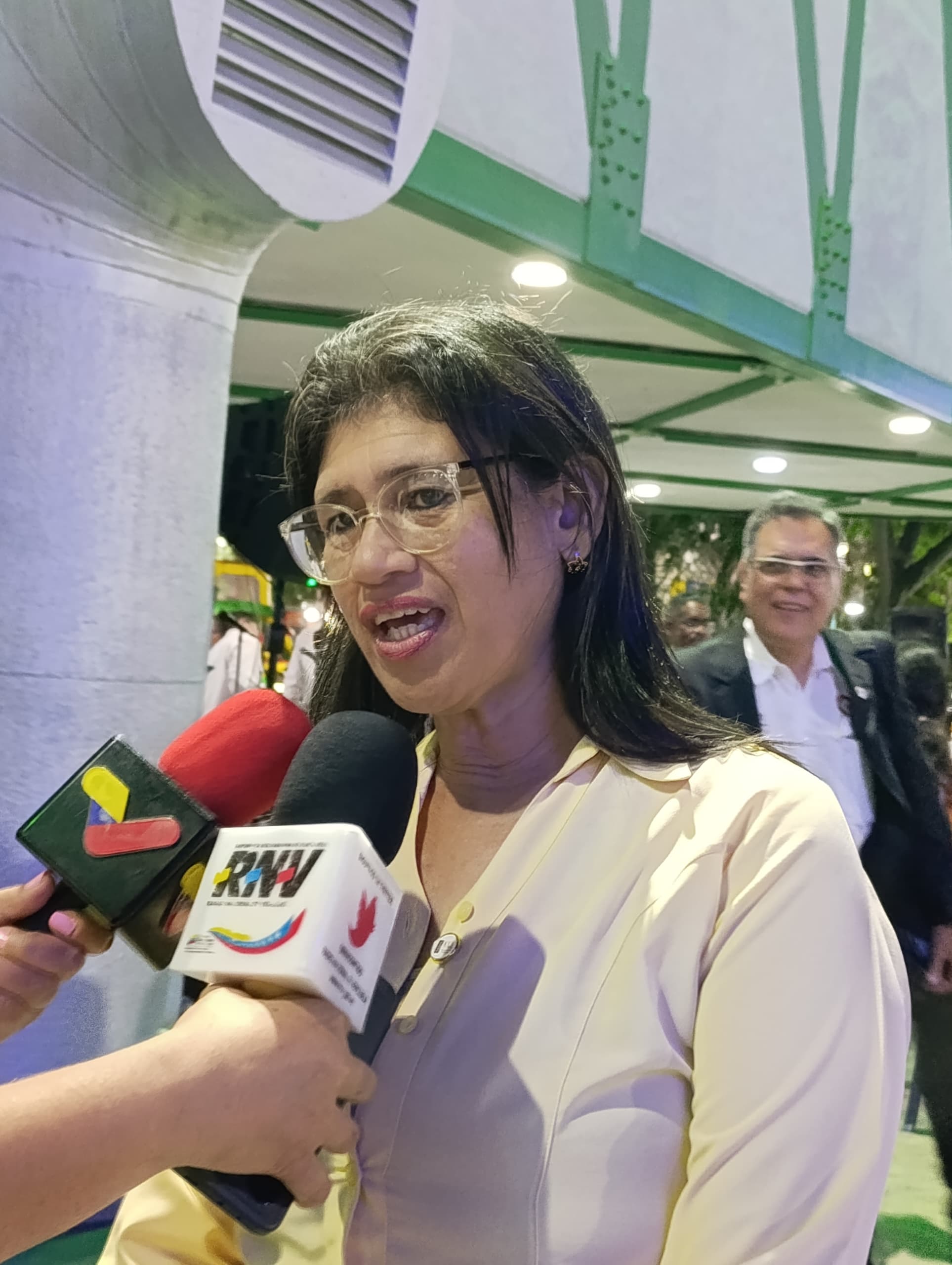 C1 Ligdian Mata Directora BS24J