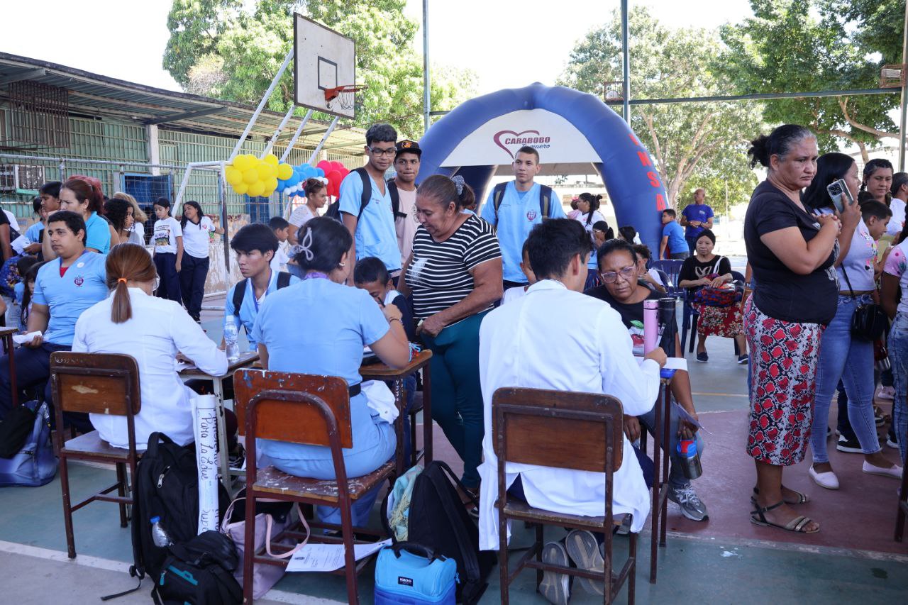 salud-va-a-la-escuela (2)