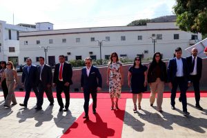 2- Gobernador Rafael Lacava y Embajador Mélik-Bagdasárov conmemoraron aniversario 82