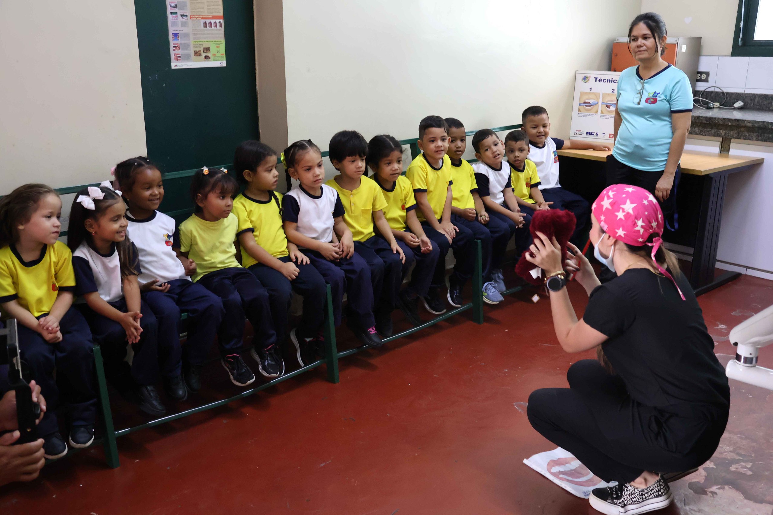 2 - Gobierno de Carabobo lleva el programa La salud va a la Escuela