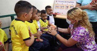 4 - 1 - Gobierno de Carabobo lleva el programa La salud va a la Escuela