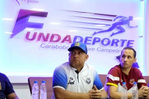 4 - Delegaciones Nacionales reciben dotación deportiva en Carabobo