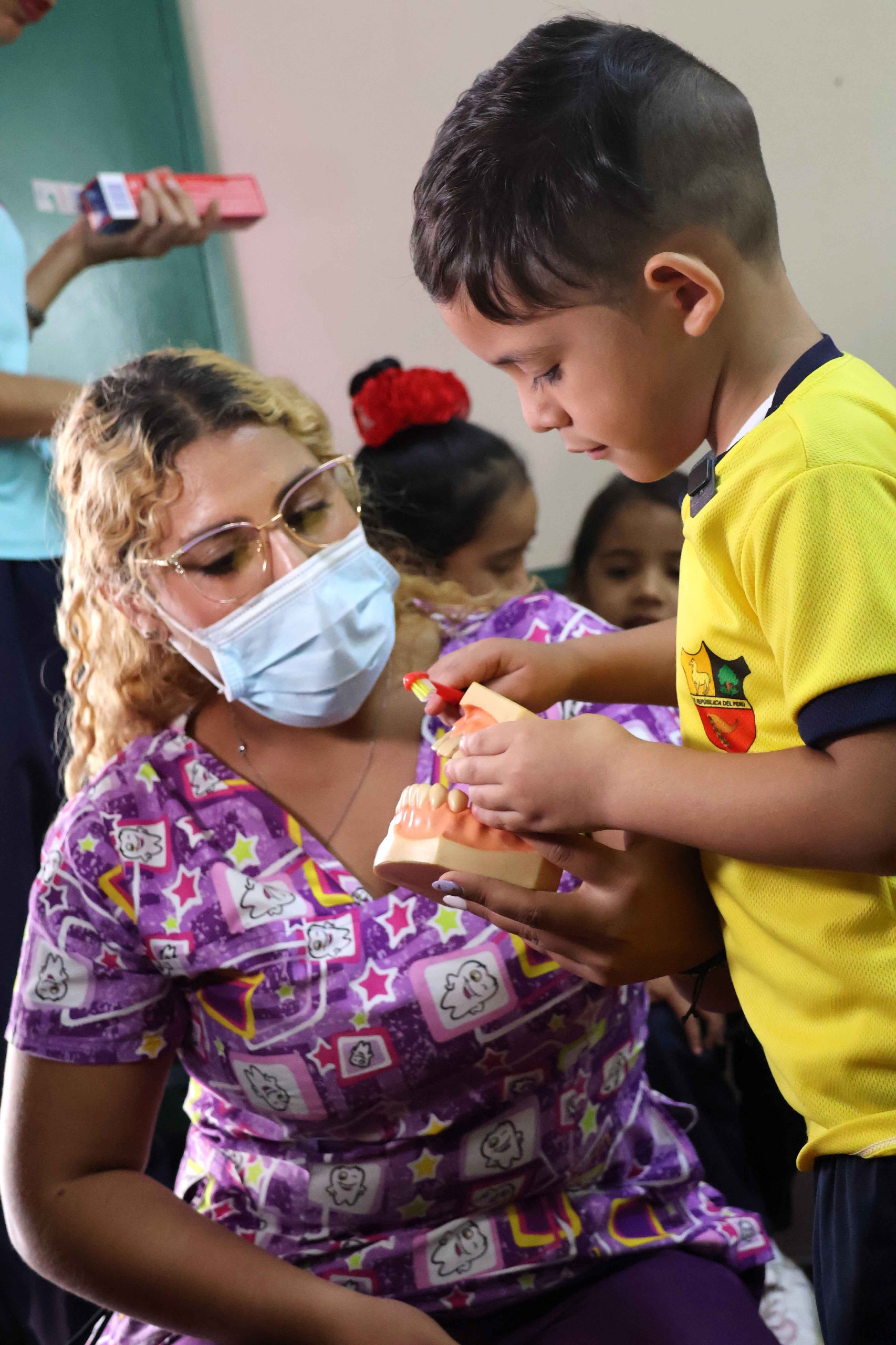 5 - 1 - Gobierno de Carabobo lleva el programa La salud va a la Escuela