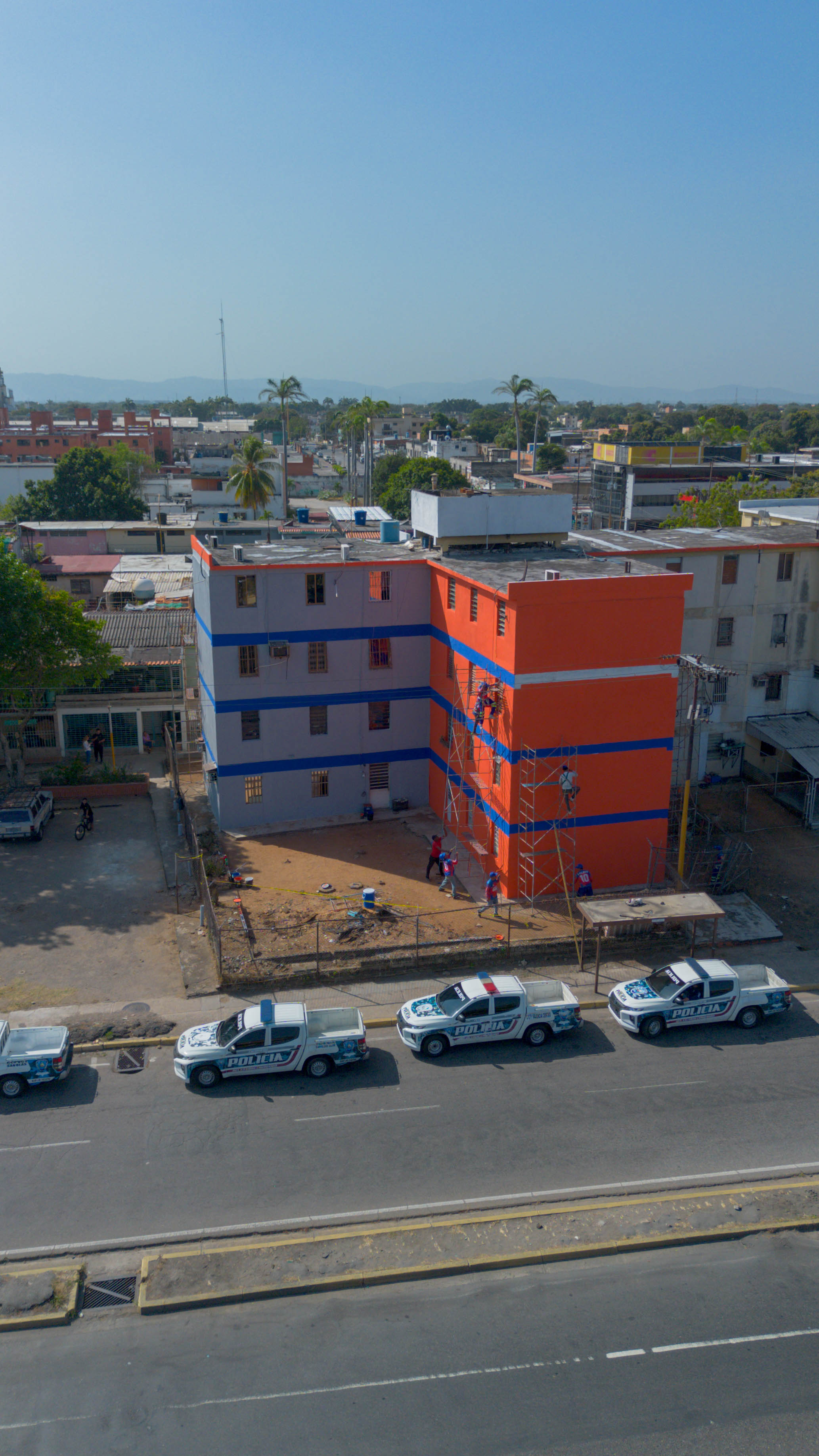 7 - Gobierno de Carabobo adelanta trabajos de Rehabilitación Integral en los Súper Bloques de San Blas