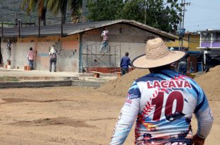 7 - avanza en rehabilitación del Complejo Deportivo Los Criollitos en Santa Cruz