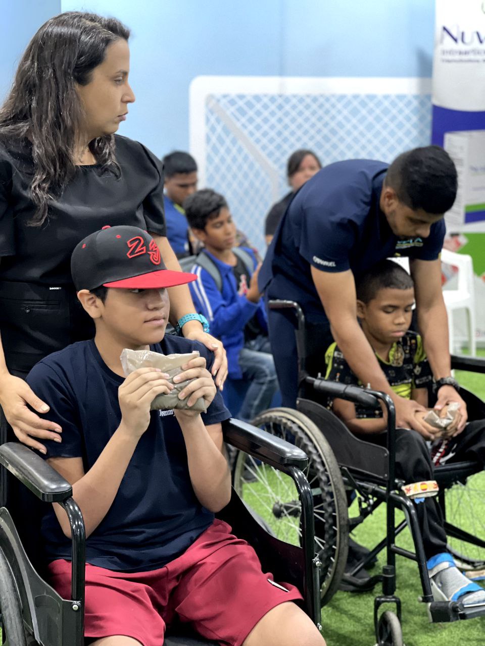 CAI Carabobo ofrece rehabilitación a Niños con Distrofia Muscular de Duchenne (3)