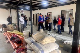 Gobernacion de Carabobo arranco la construccion de nueva sede 0800 Bigote (3)
