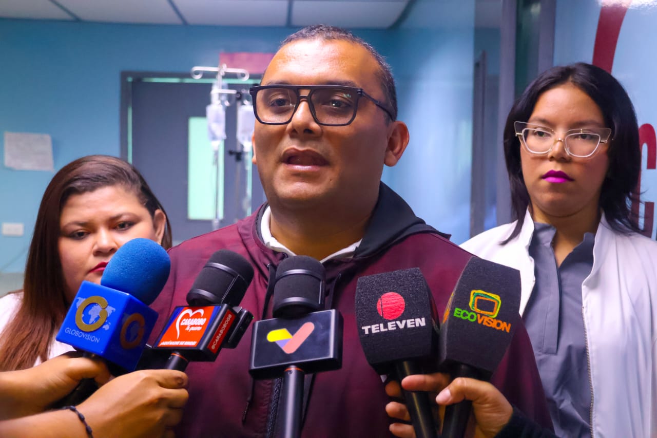 Alexander Leal, Autoridad única de Salud de la región