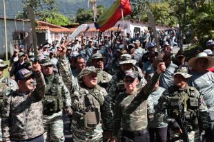 Vicepresidente Diosdado Cabello lidera acto de juramentación de la Milicia Campesina en La Guaira (3)