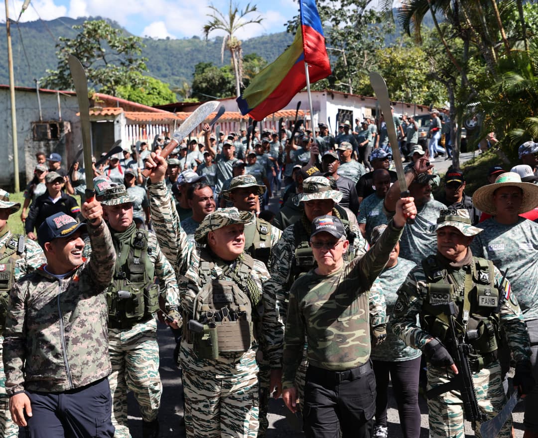 Vicepresidente Diosdado Cabello lidera acto de juramentación de la Milicia Campesina en La Guaira (3)