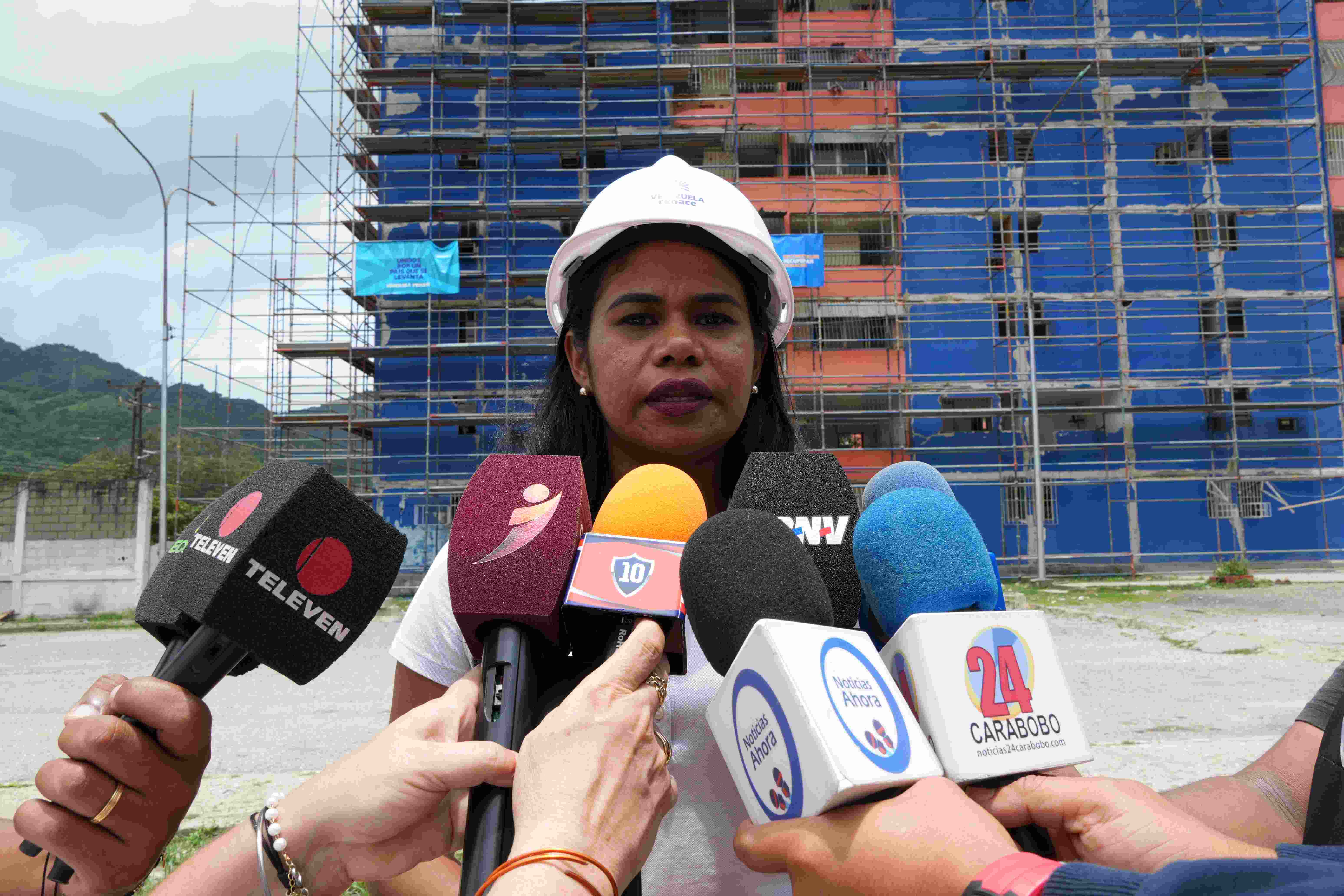 Emily Riera Alcaldesa de Juan José Mora (1)